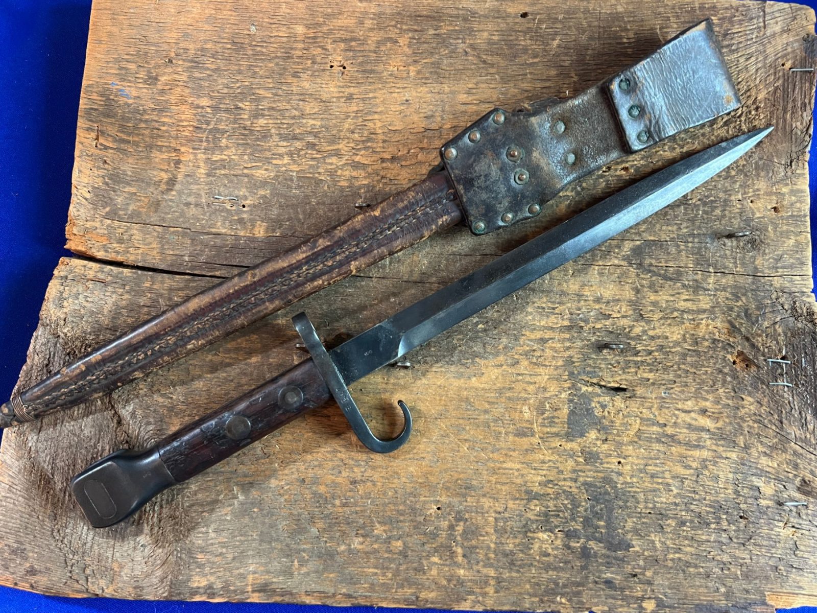 Dutch WWI M1895 Mannlicher Carbine No.1 Model Dagger Bayonet