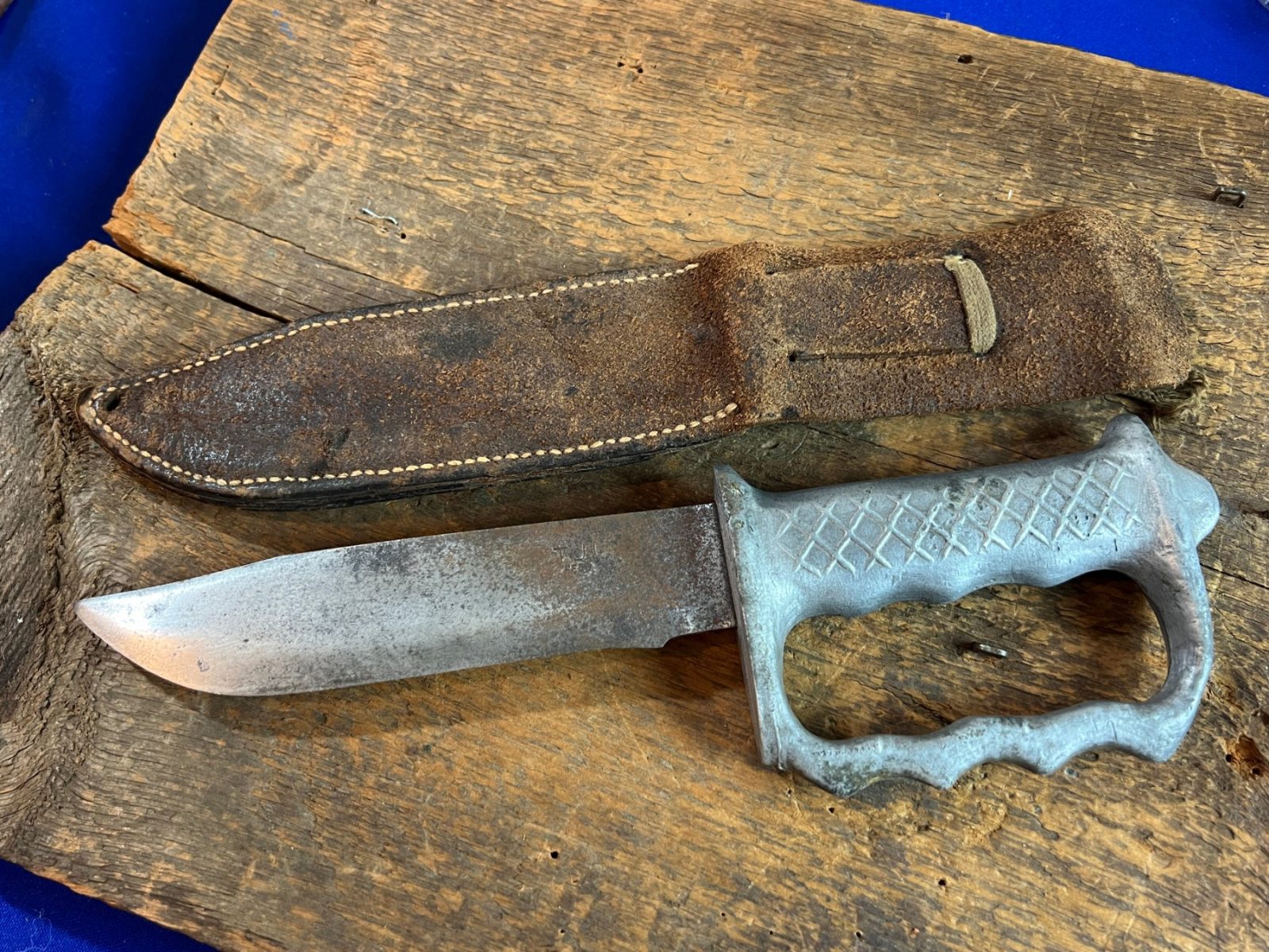 Original Australia & New Zealand WWII Commando Knife by TUI