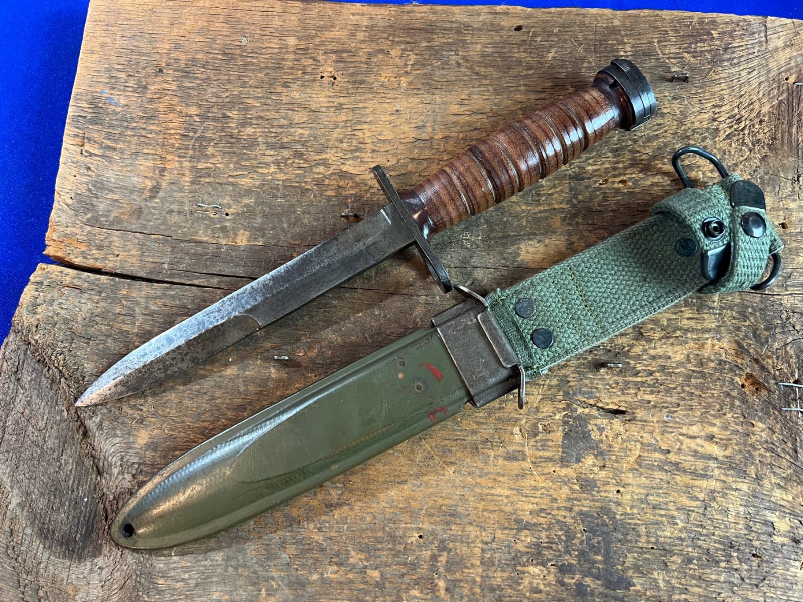 Original WW2 US Pal M1 Carbine Bayonet with M8 Sheath