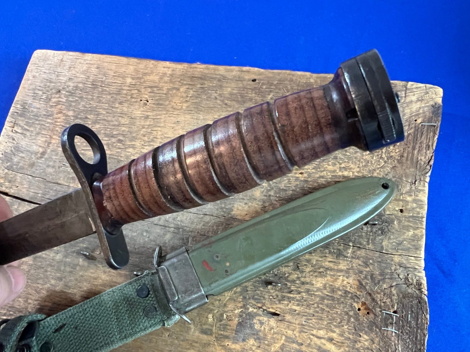 Original WW2 US Pal M1 Carbine Bayonet with M8 Sheath