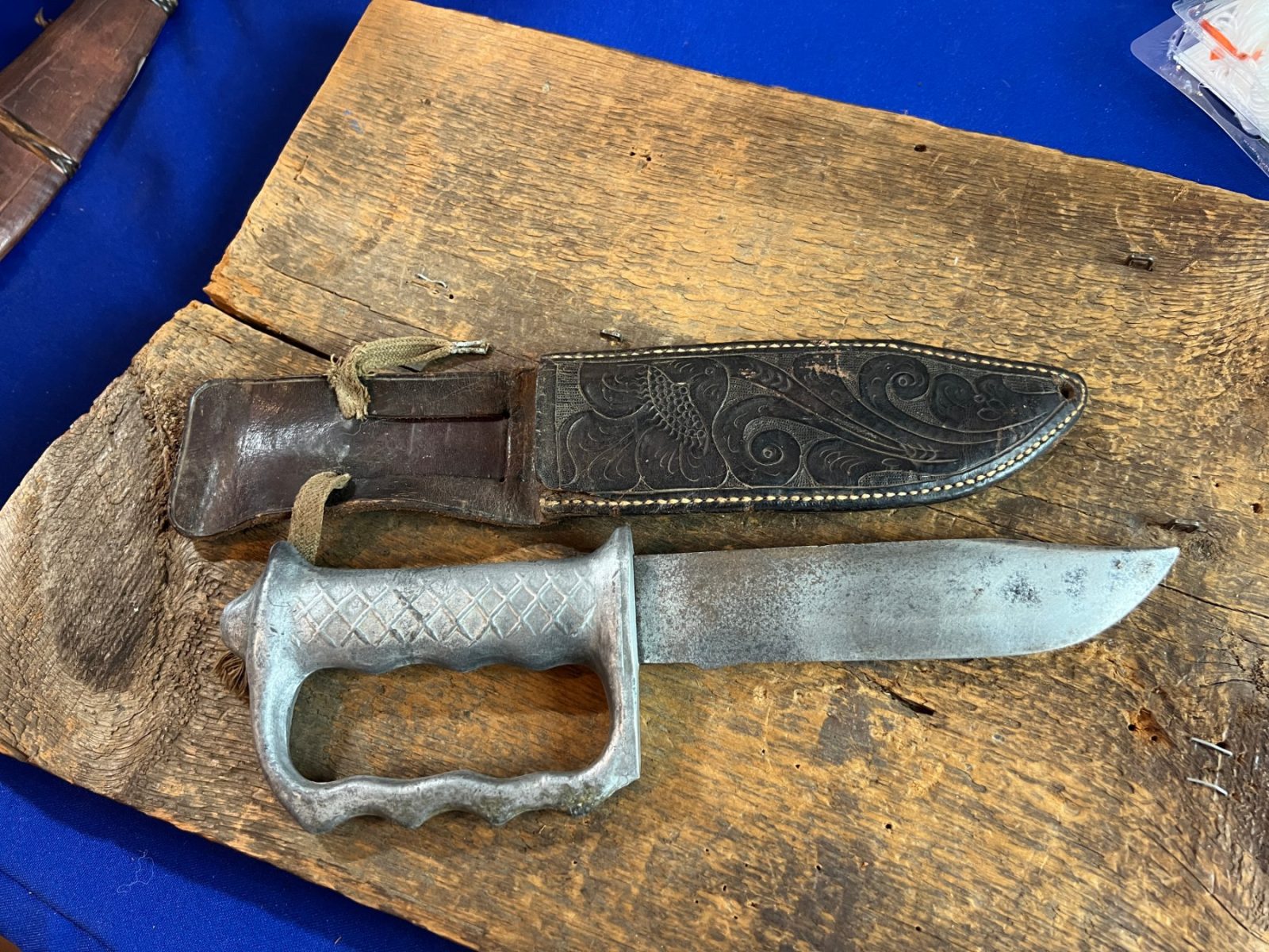 Original Australia & New Zealand WWII Commando Knife by TUI