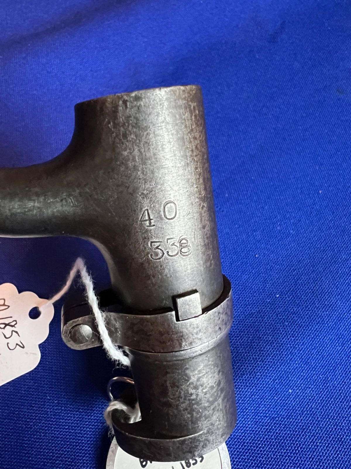 NUMBERED PATTERN 1853 ENFIELD SOCKET BAYONET WITH LEATHER SCABBARD