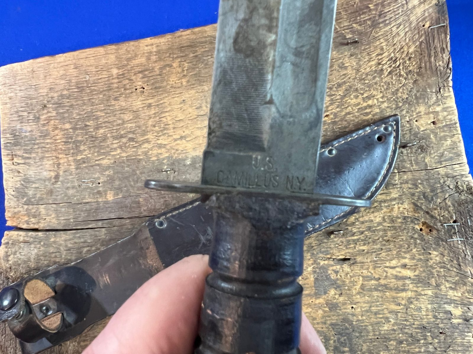 US MILITARY CAMILLUS FIGHTING KNIFE VIETNAM ERA