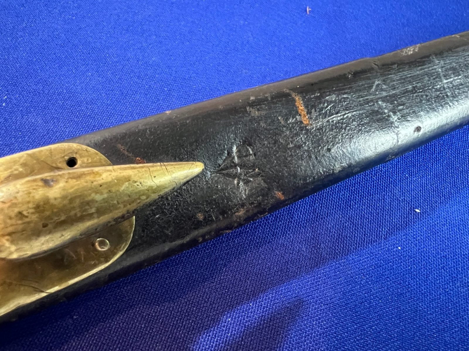 NUMBERED PATTERN 1853 ENFIELD SOCKET BAYONET WITH LEATHER SCABBARD