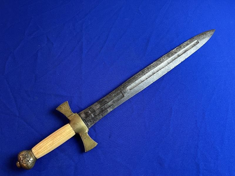 Click here to see the details of this item