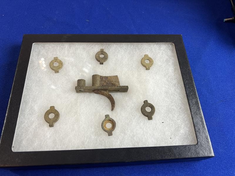 Click here to see the details of this item