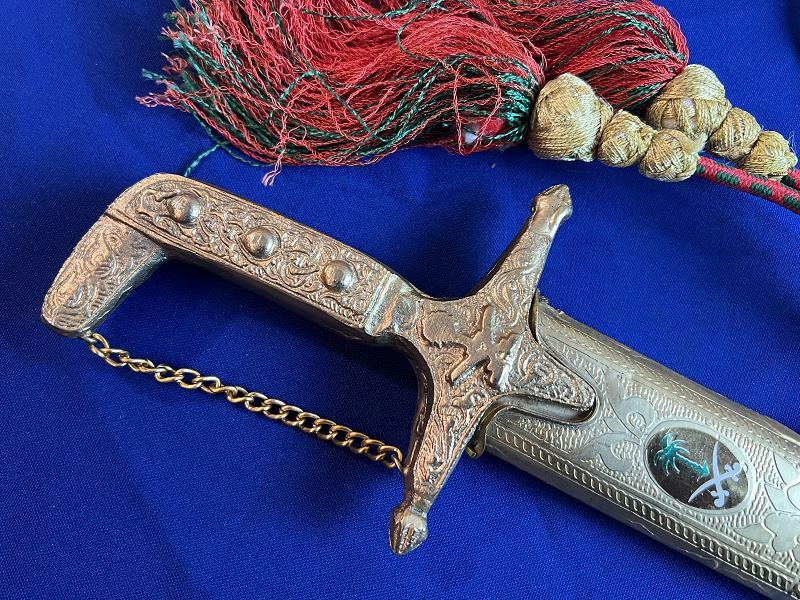 Click here to see the details of this item