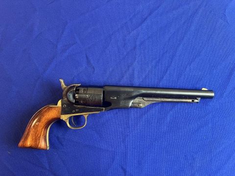 Gardone Italian Reproduction of a Colt  44 caliber Revolver in box with accessories