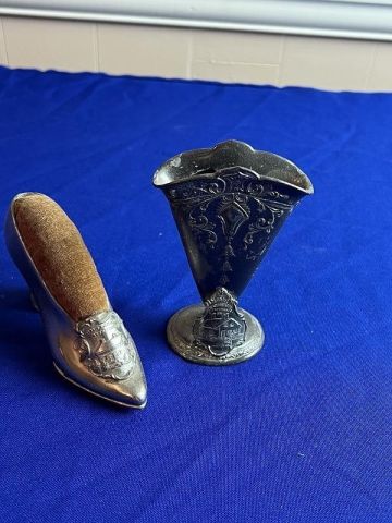 Gettysburg Jenny Wade Souvenirs Shoe Pin Cushion and Vase