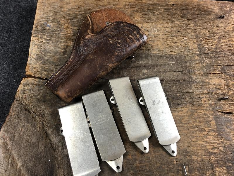 ONE RARE LOUIS HOFFMAN SPRING STEEL BELT CLIP MARKED VICKSBURG MISSISSIPPI