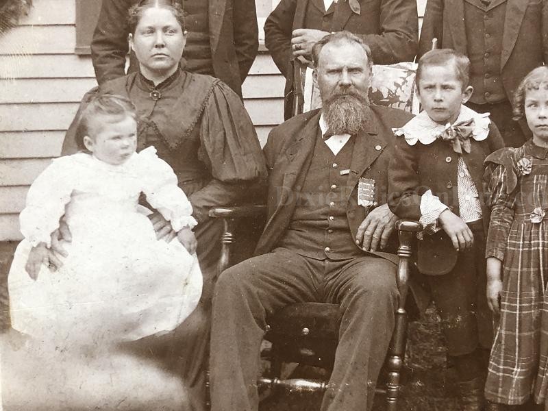 LARGE CABINET CARD ALBUMEN PHOTO OF 31ST OHIO VOLUNTEER INFANTRY VETERAN AND FAMILY FRAMED