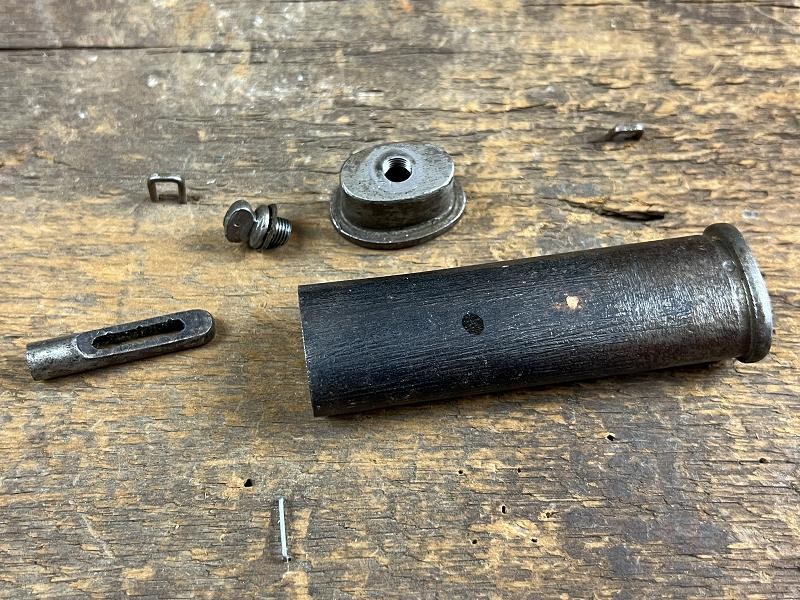 WWI GUN CLEANING KIT WITH OILER CAP