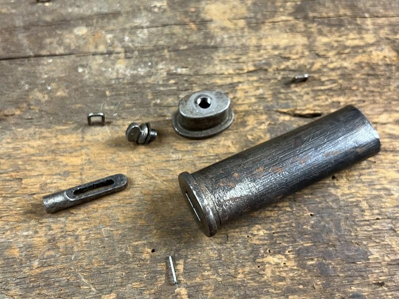 WWI GUN CLEANING KIT WITH OILER CAP