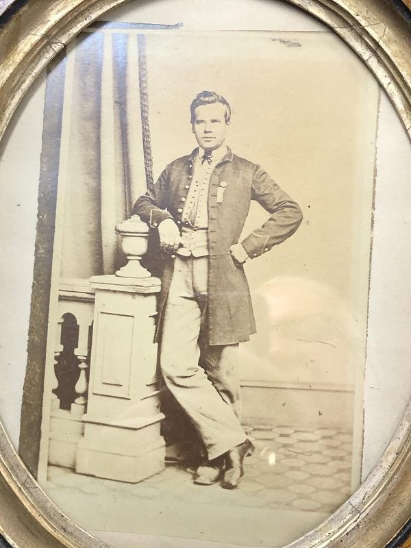 LARGE CIVIL WAR OHIO OFFICER ALBUMEN PHOTO FRAMED