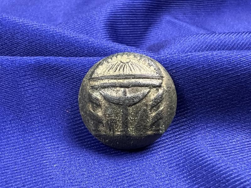 DUG CONFEDERATE GEORGIA LOCAL MADE COAT BUTTON
