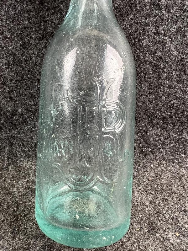 ANTIQUE JAMES RAY SODA BOTTLE SAVANNAH GA