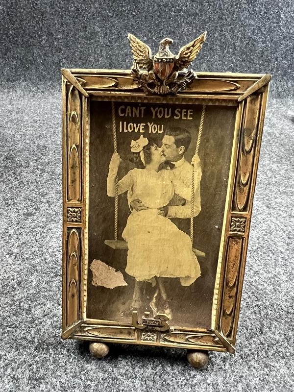 WWI US SWEETHEART EAGLE PICTURE FRAME WITH PHOTO