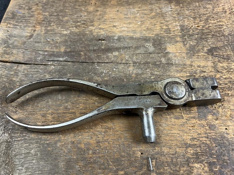 Vintage Ideal Bullet Mold 32 cal Smith and Wesson Single Cavity