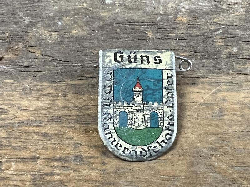 WWII German Gun Tinnie Pin
