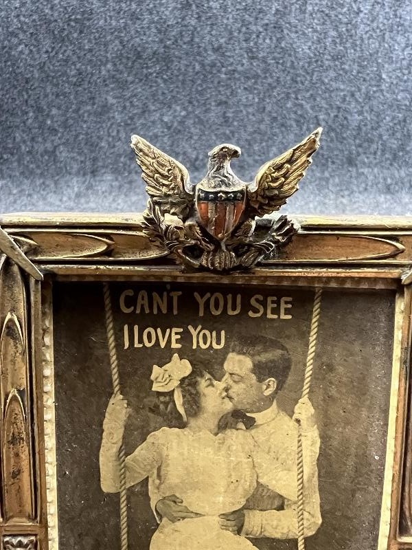 WWI US SWEETHEART EAGLE PICTURE FRAME WITH PHOTO