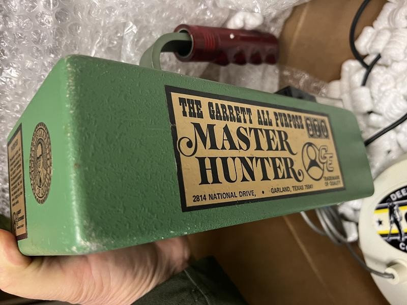 Vitage Garrett Electronics Master Hunter Metal Detector- Very Nice Shape