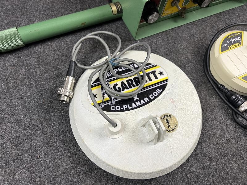 Vitage Garrett Electronics Master Hunter Metal Detector- Very Nice Shape