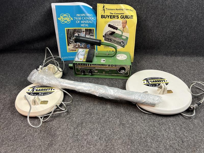 Garrett Electronis ADS VLF/TR Deepseeker Metal Detector- Very Nice Shape