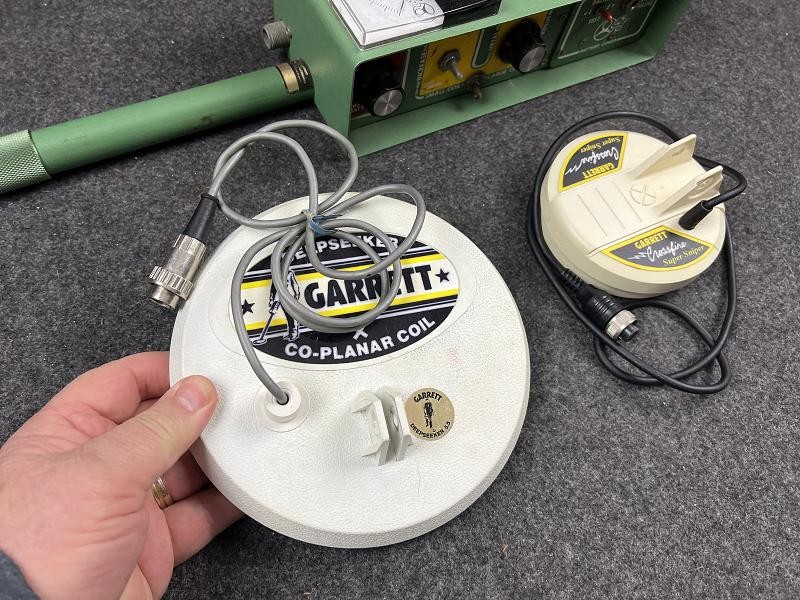 Vitage Garrett Electronics Master Hunter Metal Detector- Very Nice Shape
