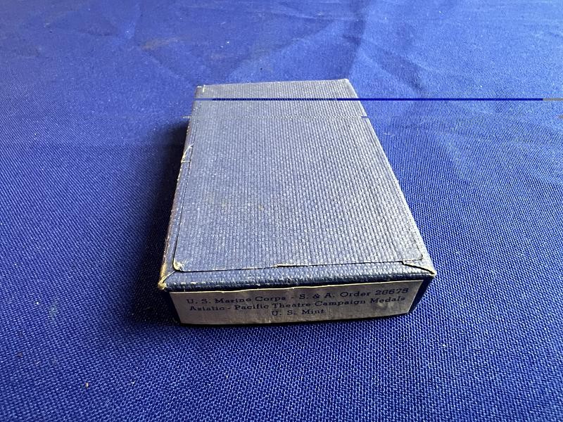 WW2 USMC ASIATIC PACIFIC SERVICE MEDAL IN BOX