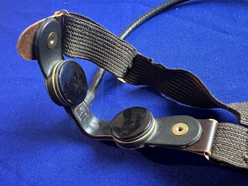 Vintage US Army WW2 Shure Brothers T-30-V PL-291 Throat Microphone