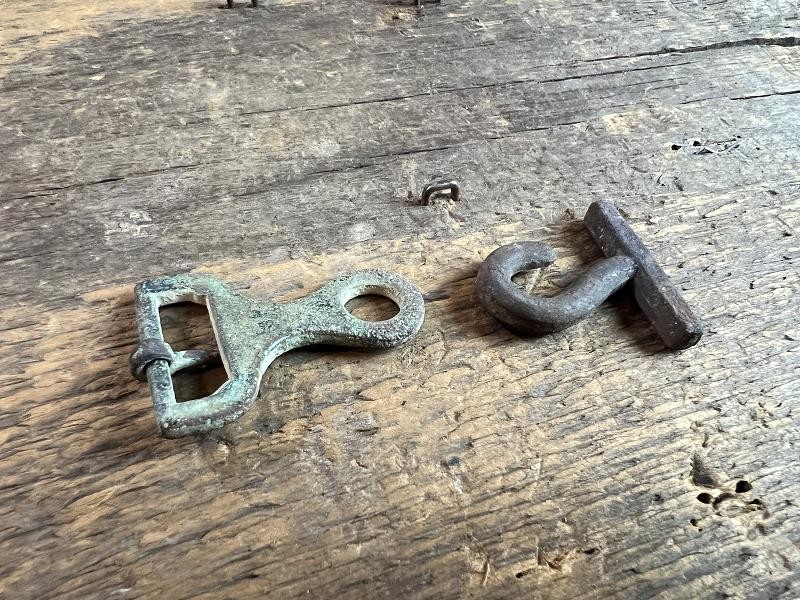 Dug Isaacs Campbell Confederate Knapsack Buckle & Hook Tunnel Hill Georgia