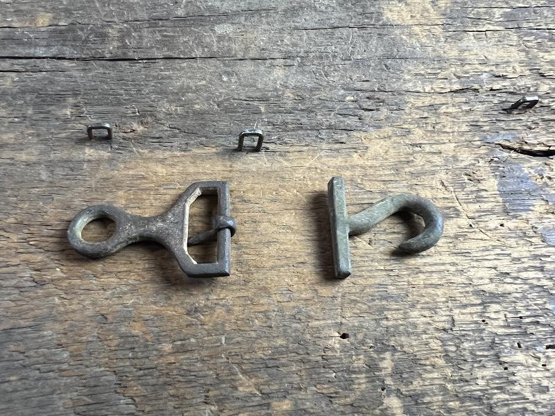 DUG ISAACS CAMPBELL CONFEDERATE KNAPSACK BUCKLE & HOOK